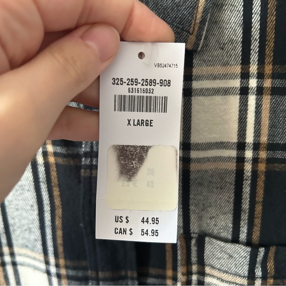 [XL] Hollister NWT Men's Classic Black and White Plaid Flannel Shirt Relaxed Fit - Picture 11 of 12